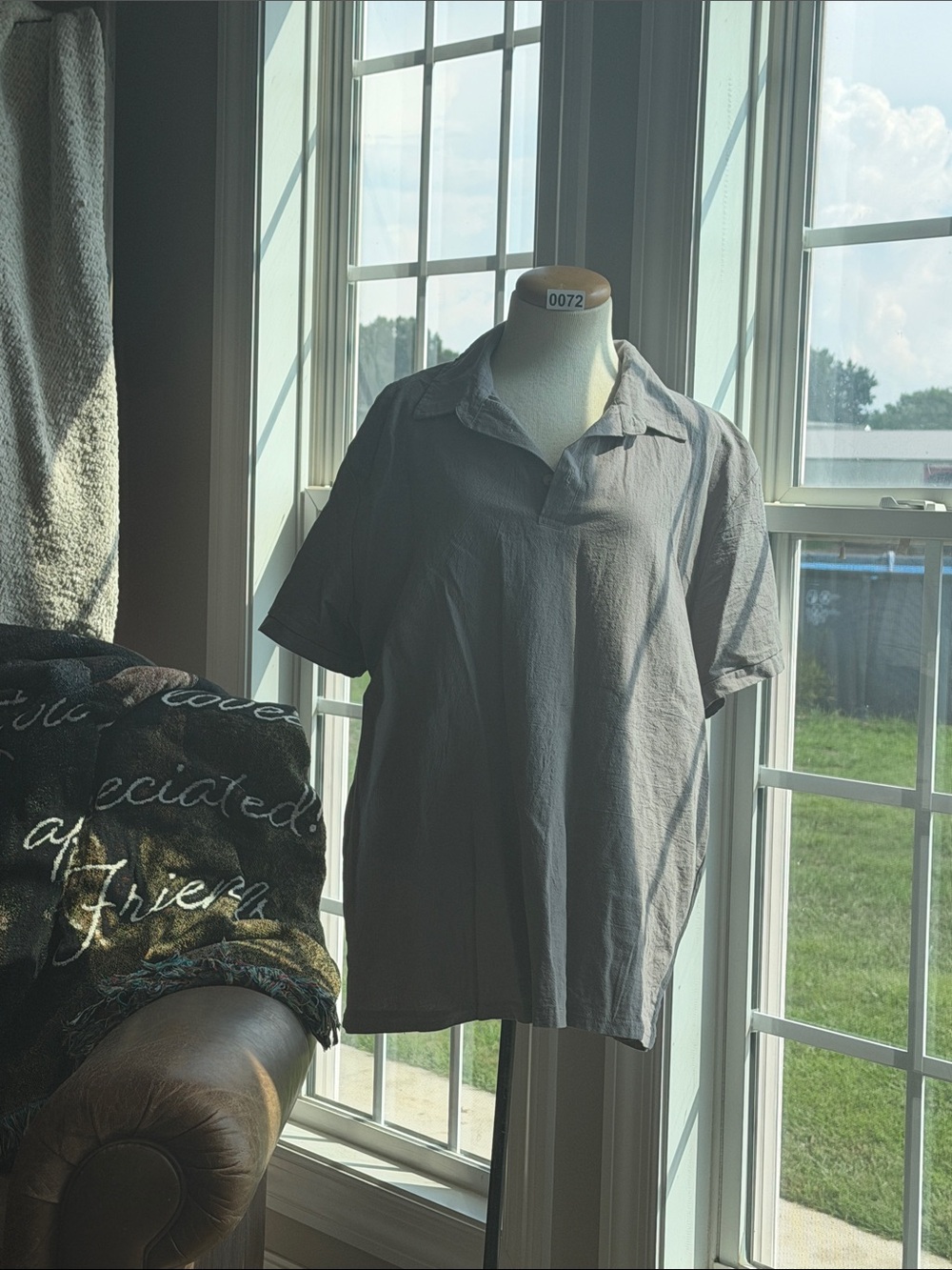 Men's Short-Sleeve Shirt in Gray - Classic Casual 95% Linen